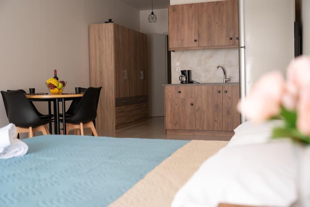 Anesis Airport Rooms 204 Koropion Bagian luar foto